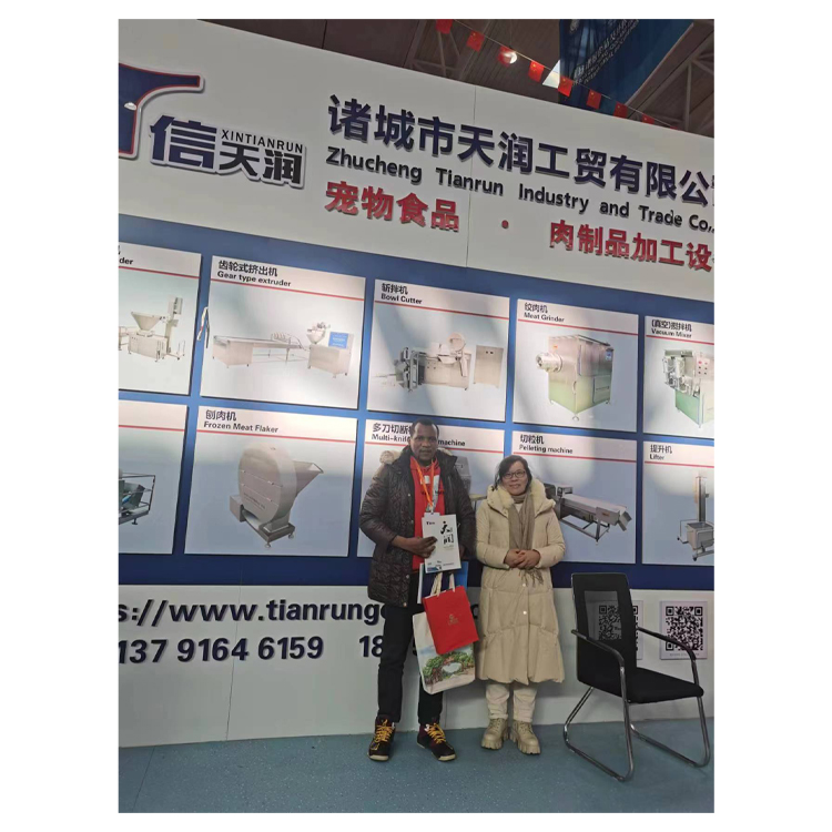 廣貿天下--與國外眾多客戶對接真空滾揉機系列設備(圖1)